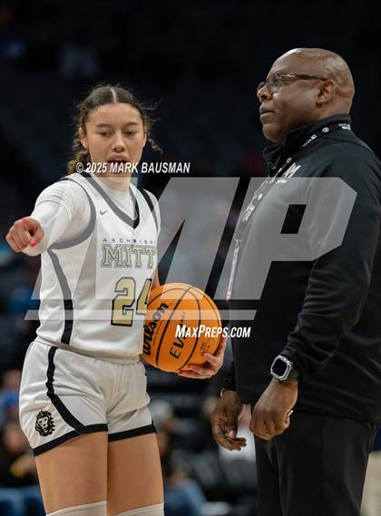 Thumbnail 3 in Etiwanda vs Archbishop Mitty (CIF State Open Div. Final) photogallery.