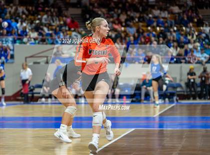 Thumbnail 1 in Wiggins vs. Sedgwick County (CHSAA 2A Final) photogallery.