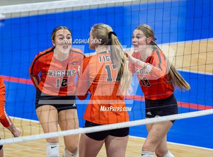 Thumbnail 3 in Wiggins vs. Sedgwick County (CHSAA 2A Final) photogallery.