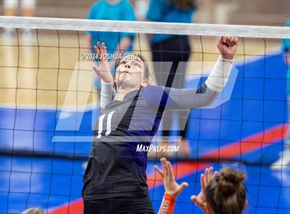 Thumbnail 3 in Wiggins vs. Sedgwick County (CHSAA 2A Final) photogallery.