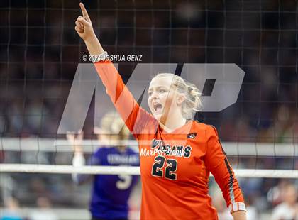 Thumbnail 2 in Wiggins vs. Sedgwick County (CHSAA 2A Final) photogallery.