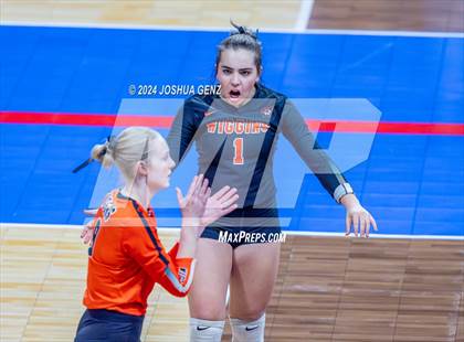 Thumbnail 1 in Wiggins vs. Sedgwick County (CHSAA 2A Final) photogallery.