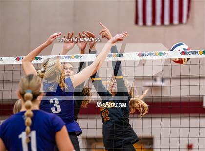 Thumbnail 1 in College Station vs Torrey Pines (Volleypalooza) photogallery.