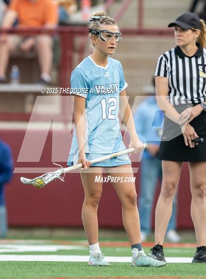 Thumbnail 2 in Valor Christian vs. ThunderRidge (CHSAA 5A State Final) photogallery.
