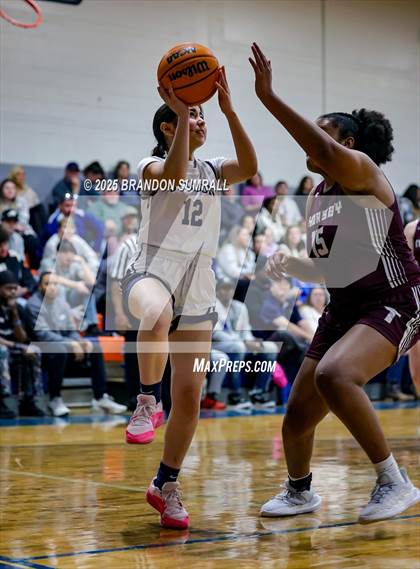 Thumbnail 3 in Jemison vs Thorsby (Chilton County Tournament Final) photogallery.