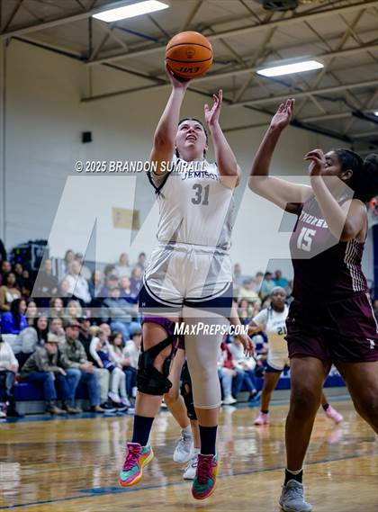 Thumbnail 2 in Jemison vs Thorsby (Chilton County Tournament Final) photogallery.