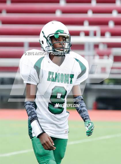 Thumbnail 2 in Elmont Memorial vs. Garden City photogallery.