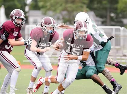 Thumbnail 3 in Elmont Memorial vs. Garden City photogallery.