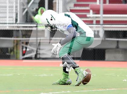 Thumbnail 3 in Elmont Memorial vs. Garden City photogallery.