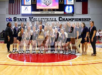 Thumbnail 1 in Tompkins vs. Keller (UIL 6A Semifinal) photogallery.