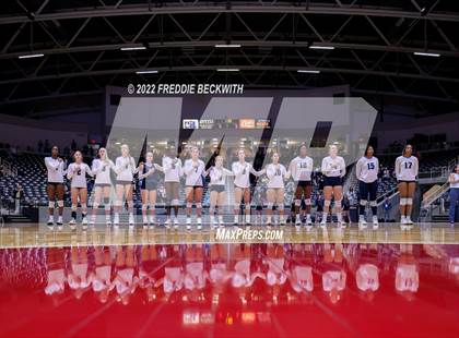 Thumbnail 2 in Tompkins vs. Keller (UIL 6A Semifinal) photogallery.