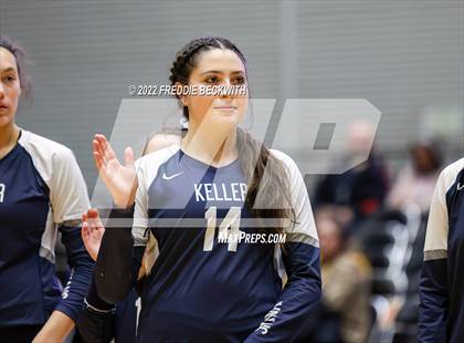 Thumbnail 1 in Tompkins vs. Keller (UIL 6A Semifinal) photogallery.