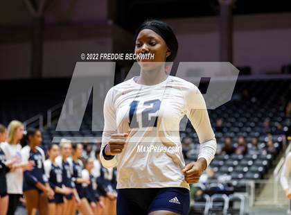 Thumbnail 3 in Tompkins vs. Keller (UIL 6A Semifinal) photogallery.