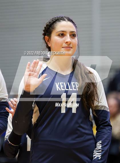 Thumbnail 2 in Tompkins vs. Keller (UIL 6A Semifinal) photogallery.