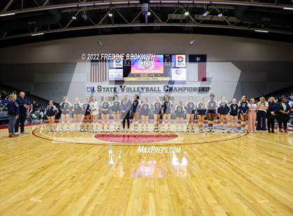 Thumbnail 3 in Tompkins vs. Keller (UIL 6A Semifinal) photogallery.