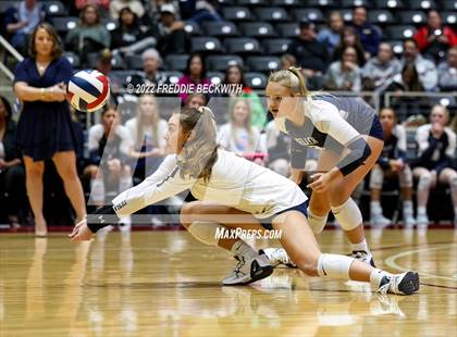 Thumbnail 1 in Tompkins vs. Keller (UIL 6A Semifinal) photogallery.