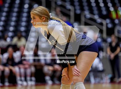 Thumbnail 1 in Tompkins vs. Keller (UIL 6A Semifinal) photogallery.