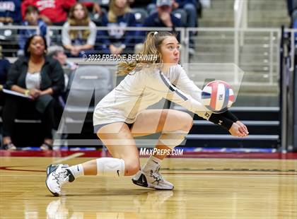Thumbnail 1 in Tompkins vs. Keller (UIL 6A Semifinal) photogallery.