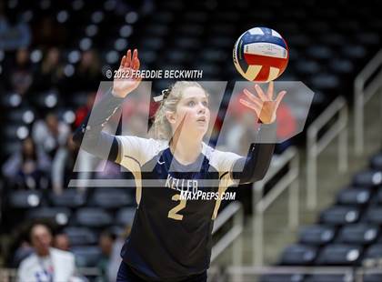 Thumbnail 1 in Tompkins vs. Keller (UIL 6A Semifinal) photogallery.