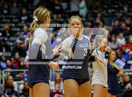 Thumbnail 3 in Tompkins vs. Keller (UIL 6A Semifinal) photogallery.