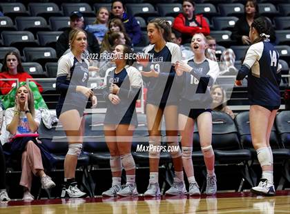 Thumbnail 3 in Tompkins vs. Keller (UIL 6A Semifinal) photogallery.