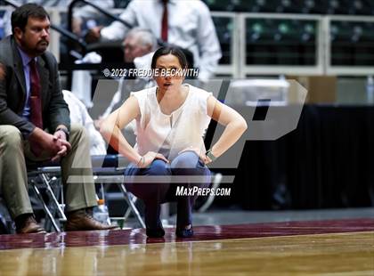 Thumbnail 3 in Tompkins vs. Keller (UIL 6A Semifinal) photogallery.
