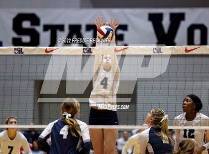 Thumbnail 3 in Tompkins vs. Keller (UIL 6A Semifinal) photogallery.