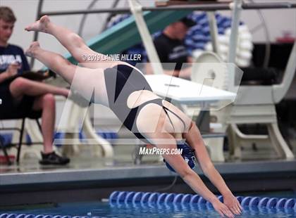 Thumbnail 1 in Bemidji vs Perham vs Thief River Falls photogallery.