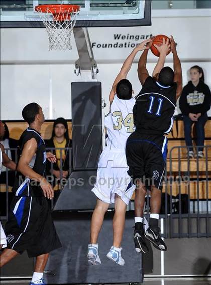 Thumbnail 1 in Diamond Ranch vs. Rowland (So Cal Shootout) photogallery.