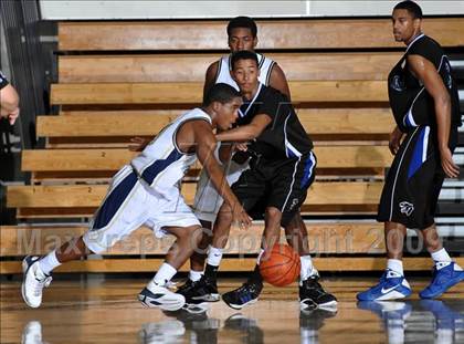 Thumbnail 2 in Diamond Ranch vs. Rowland (So Cal Shootout) photogallery.
