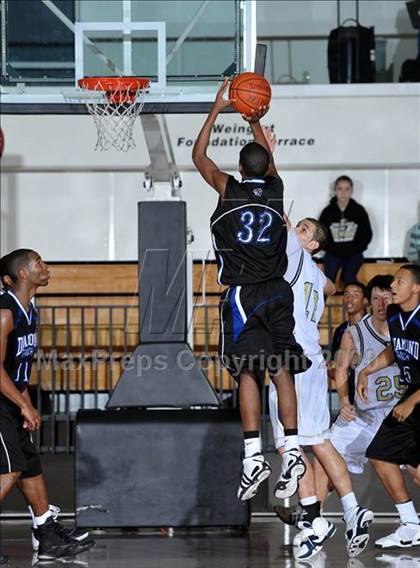 Thumbnail 2 in Diamond Ranch vs. Rowland (So Cal Shootout) photogallery.