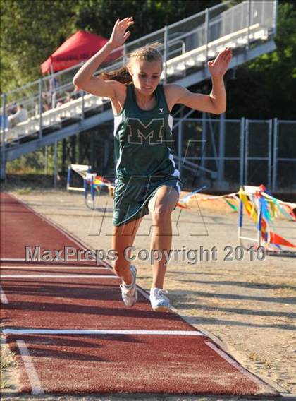 Thumbnail 3 in DFAL Championships  photogallery.