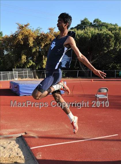 Thumbnail 1 in DFAL Championships  photogallery.