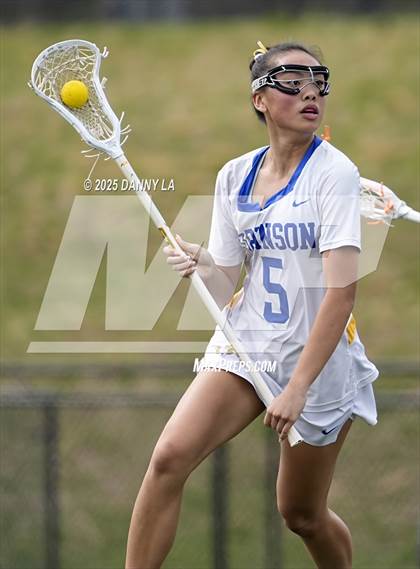 Thumbnail 3 in Oakton @ Robinson photogallery.