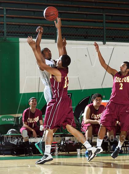 Thumbnail 1 in Santiago vs. Colton (Inland Empire Classic) photogallery.
