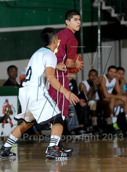 Thumbnail 3 in Santiago vs. Colton (Inland Empire Classic) photogallery.