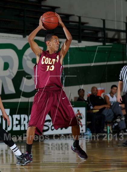 Thumbnail 1 in Santiago vs. Colton (Inland Empire Classic) photogallery.