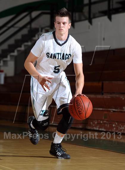 Thumbnail 1 in Santiago vs. Colton (Inland Empire Classic) photogallery.