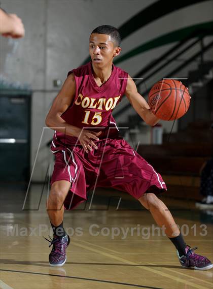 Thumbnail 2 in Santiago vs. Colton (Inland Empire Classic) photogallery.