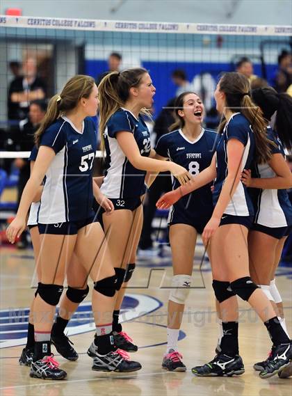 Thumbnail 2 in Viewpoint vs Windward (CIF SS D3AA Final) photogallery.