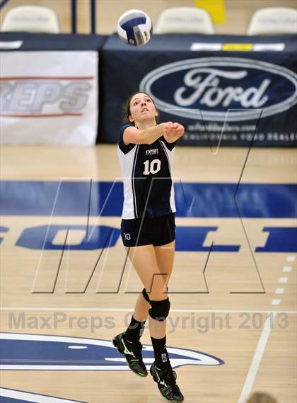 Thumbnail 1 in Viewpoint vs Windward (CIF SS D3AA Final) photogallery.
