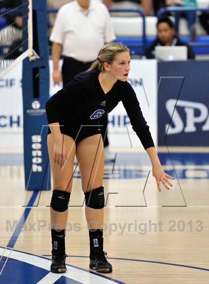 Thumbnail 2 in Viewpoint vs Windward (CIF SS D3AA Final) photogallery.