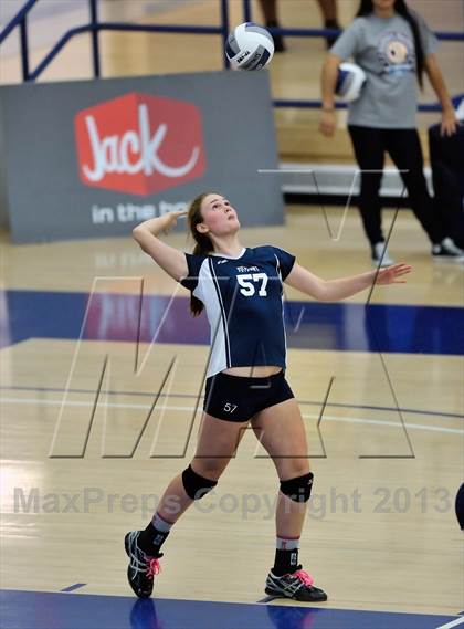Thumbnail 2 in Viewpoint vs Windward (CIF SS D3AA Final) photogallery.