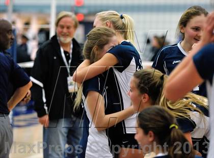 Thumbnail 1 in Viewpoint vs Windward (CIF SS D3AA Final) photogallery.
