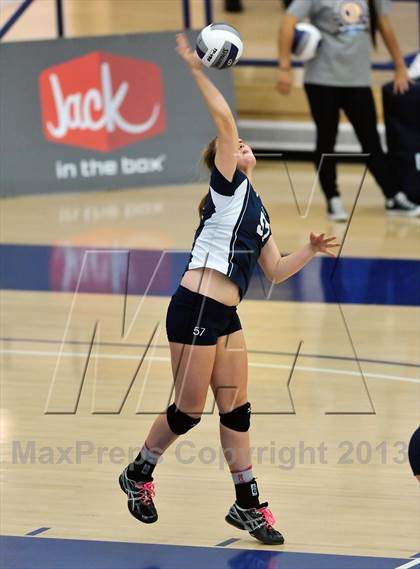 Thumbnail 3 in Viewpoint vs Windward (CIF SS D3AA Final) photogallery.