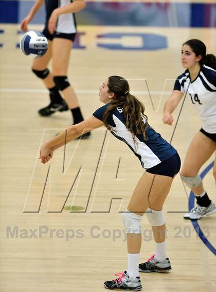 Thumbnail 1 in Viewpoint vs Windward (CIF SS D3AA Final) photogallery.