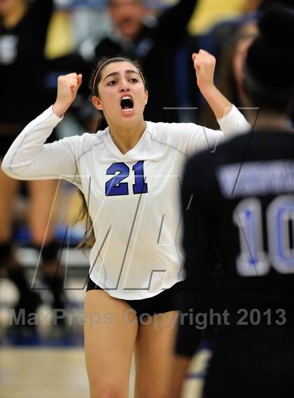 Thumbnail 2 in Viewpoint vs Windward (CIF SS D3AA Final) photogallery.