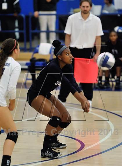 Thumbnail 3 in Viewpoint vs Windward (CIF SS D3AA Final) photogallery.