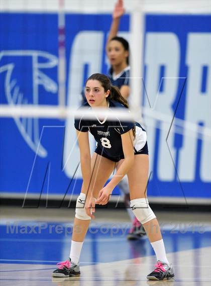 Thumbnail 2 in Viewpoint vs Windward (CIF SS D3AA Final) photogallery.