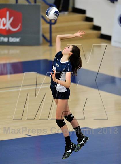 Thumbnail 3 in Viewpoint vs Windward (CIF SS D3AA Final) photogallery.